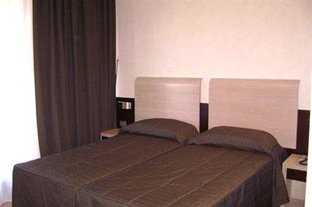 Eh Suites Rome Airport Euro House Hotels Fiumicino Eksteriør billede