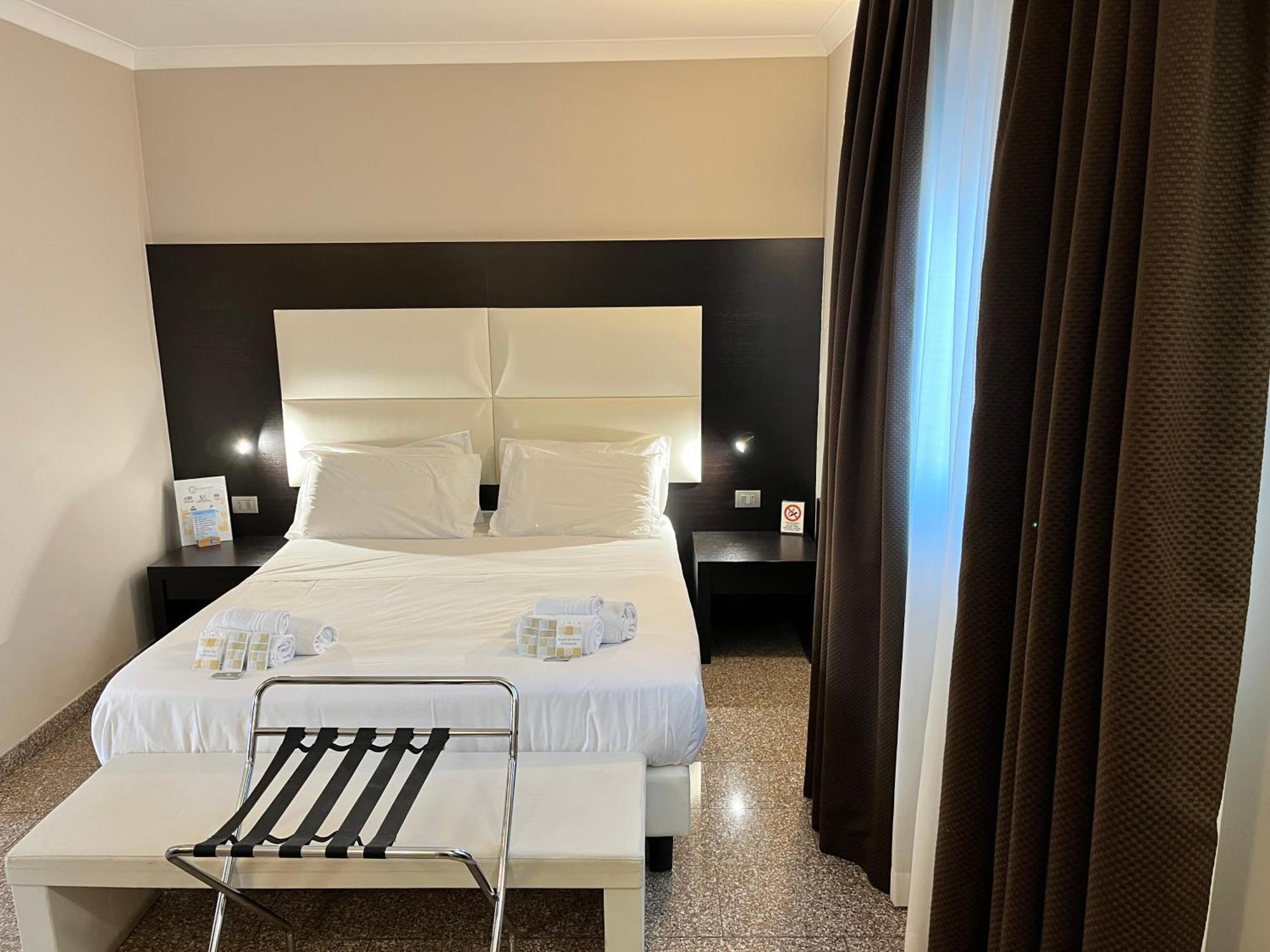 Eh Suites Rome Airport Euro House Hotels Fiumicino Eksteriør billede