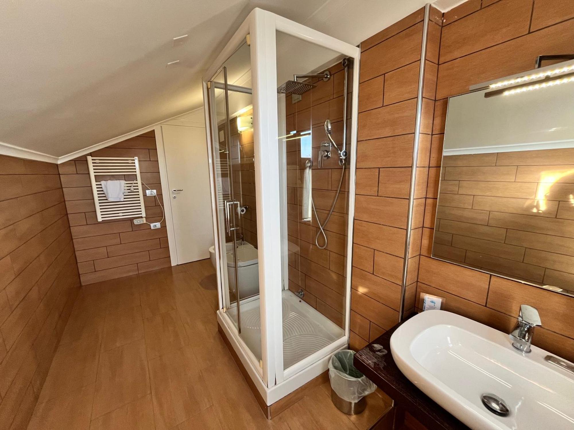 Eh Suites Rome Airport Euro House Hotels Fiumicino Eksteriør billede